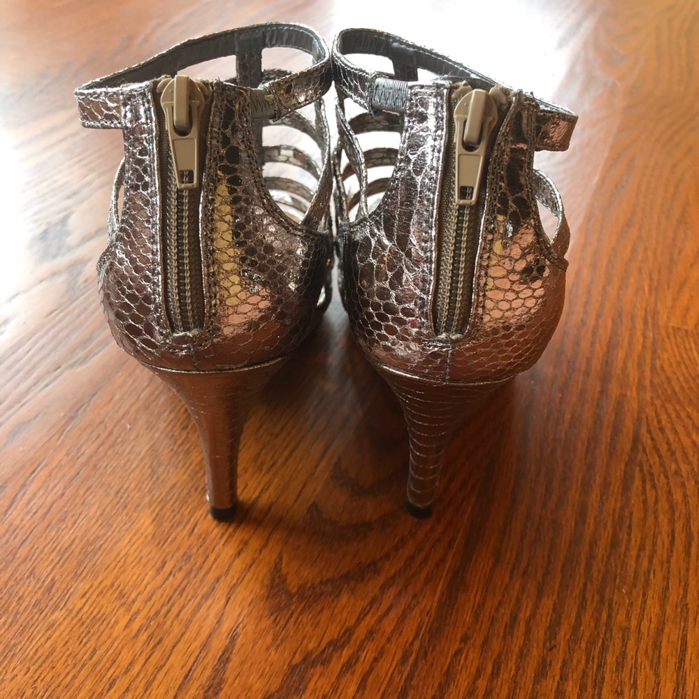 Dramatic Silver Snake Printed Heels - Picture 3 of 4